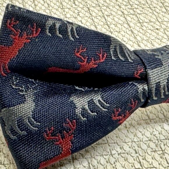 JANIE AND JACK Navy Bow Tie Hook&Loop Red Grey/Silver Christmas Deer NWOT - Picture 3 of 3